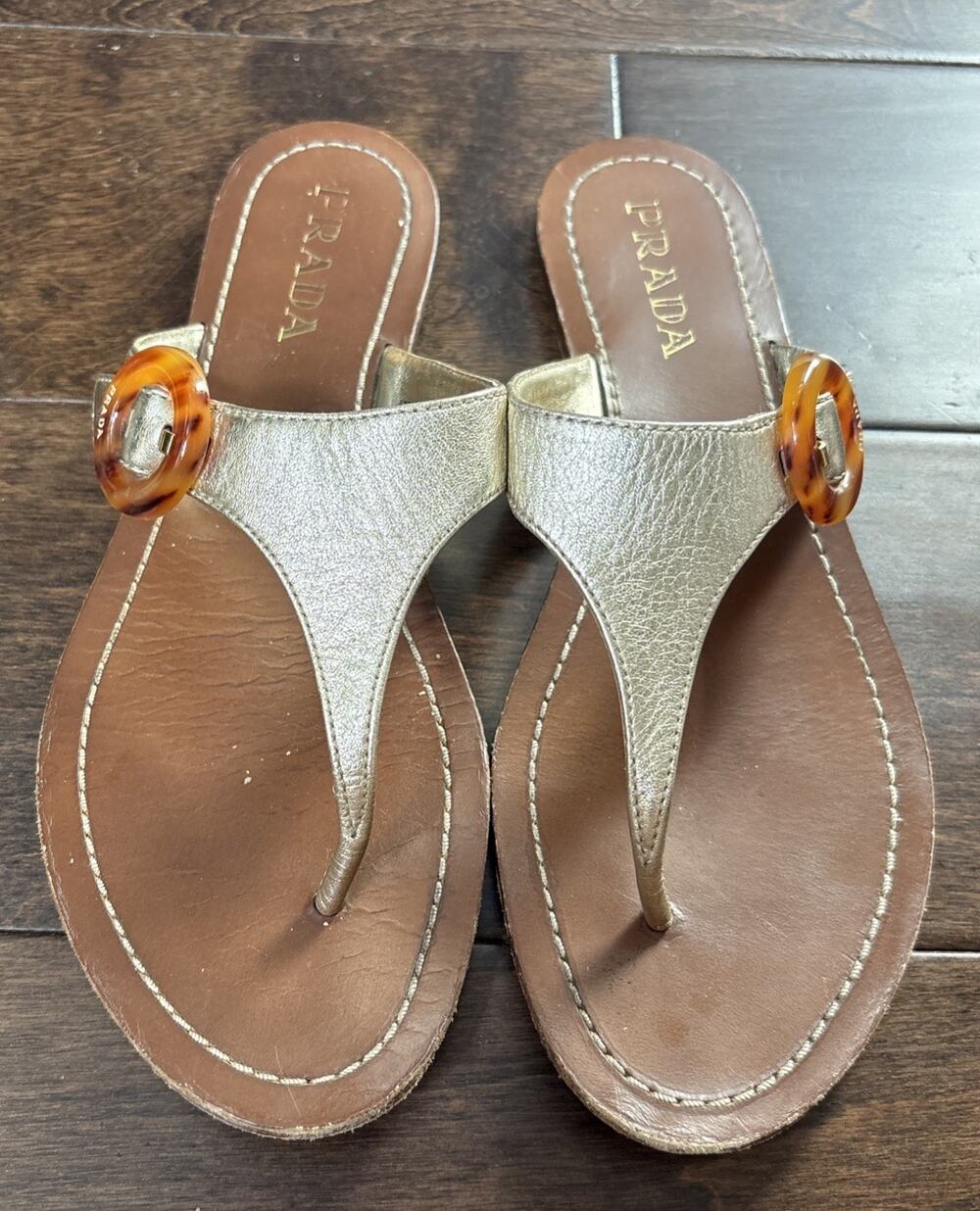 Prada Gold Leather Thong Sandals Women’s Size 38 Logo Buckle - Picture 1 of 8